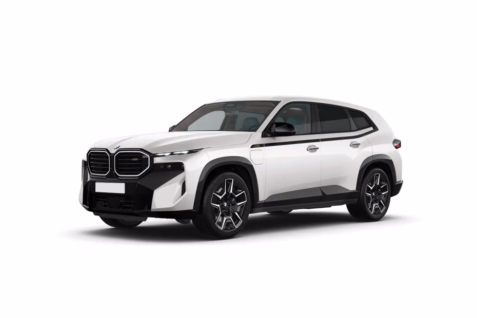 BMW XM in Mineral White Metallic